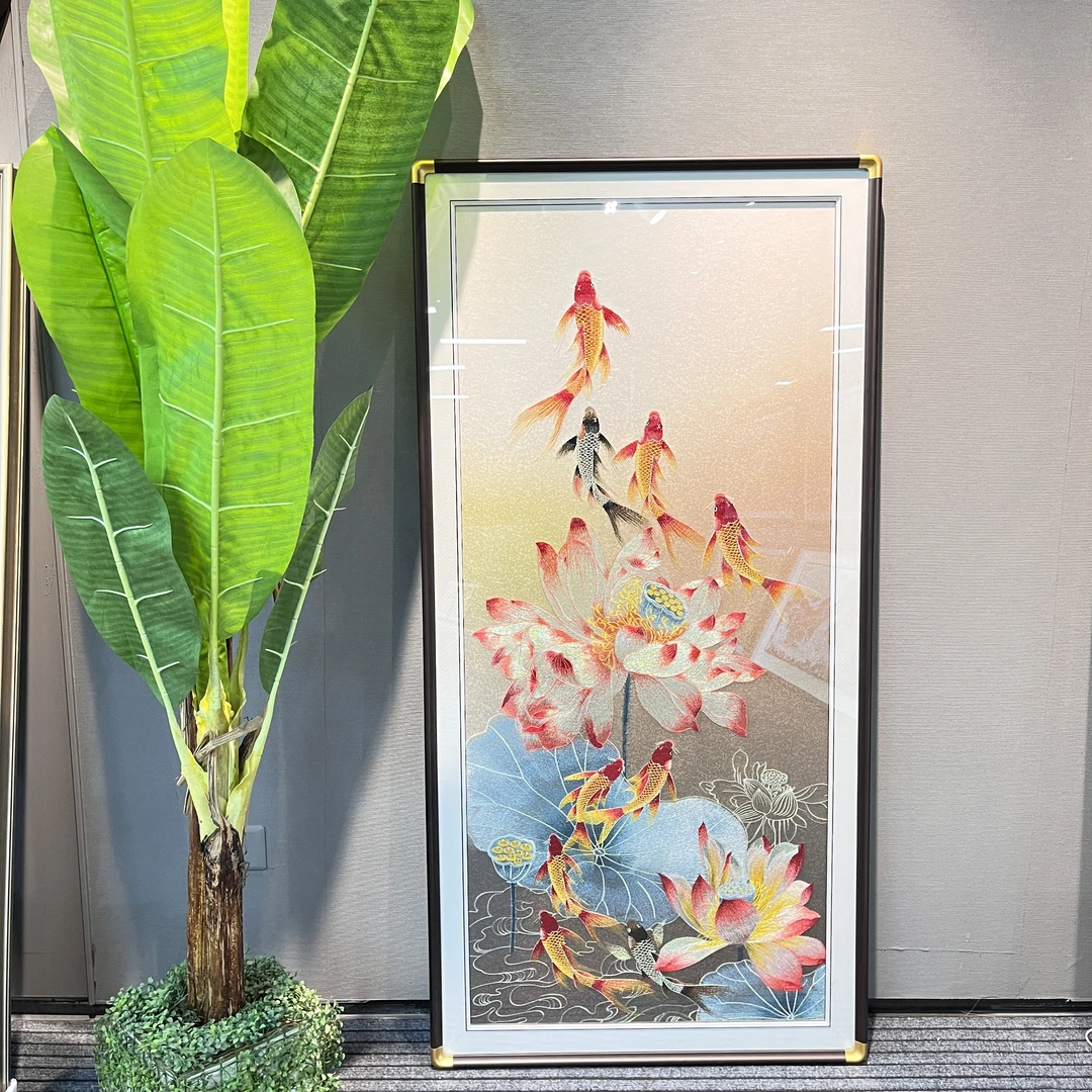 2025织锦绣荷花九鱼玄关装饰画刺绣挂画玄关画走廊过道挂画2025