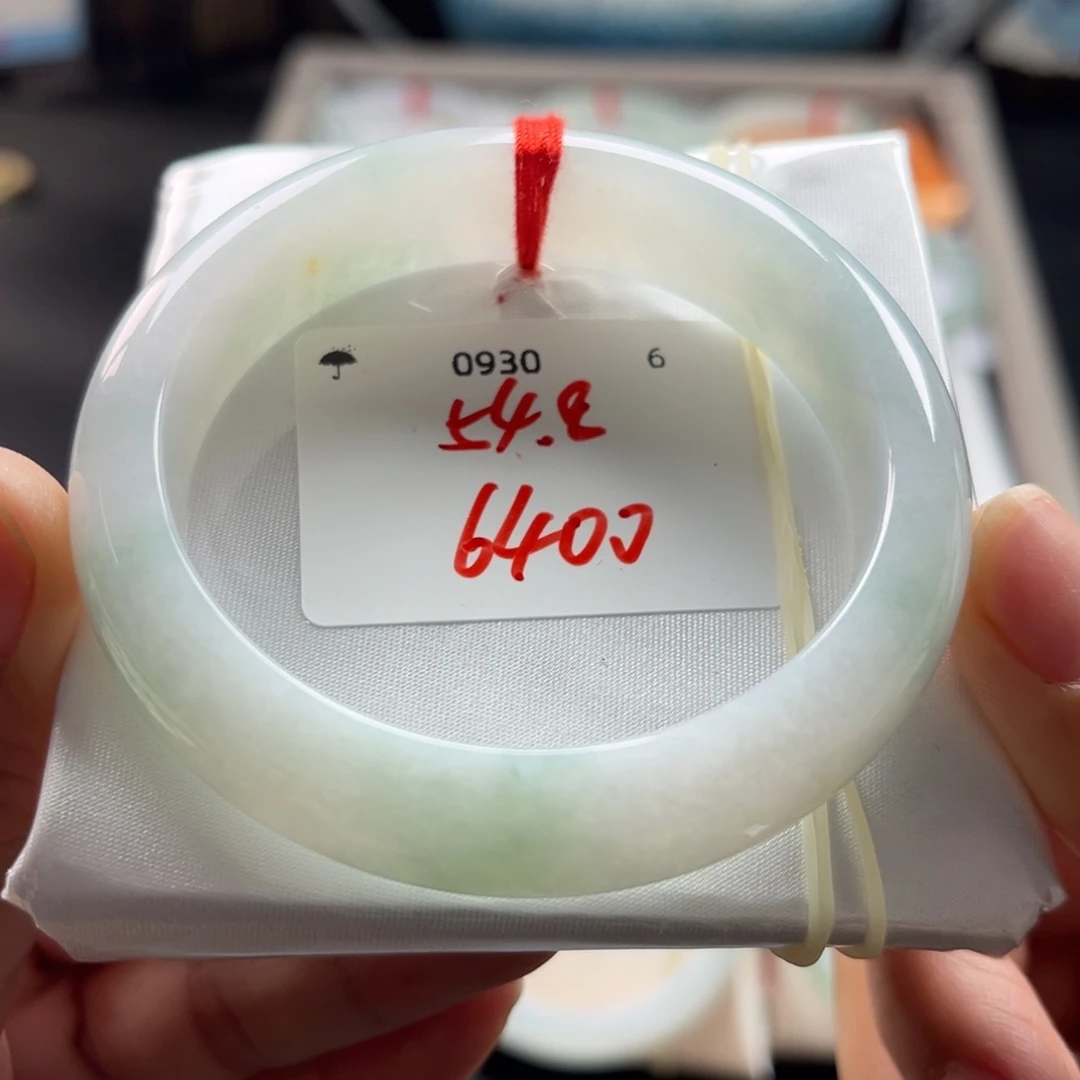 翡翠未镶嵌手镯54.8正圈