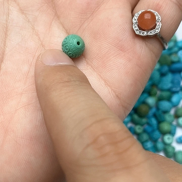 未镶嵌南红玛瑙珠宝奇石