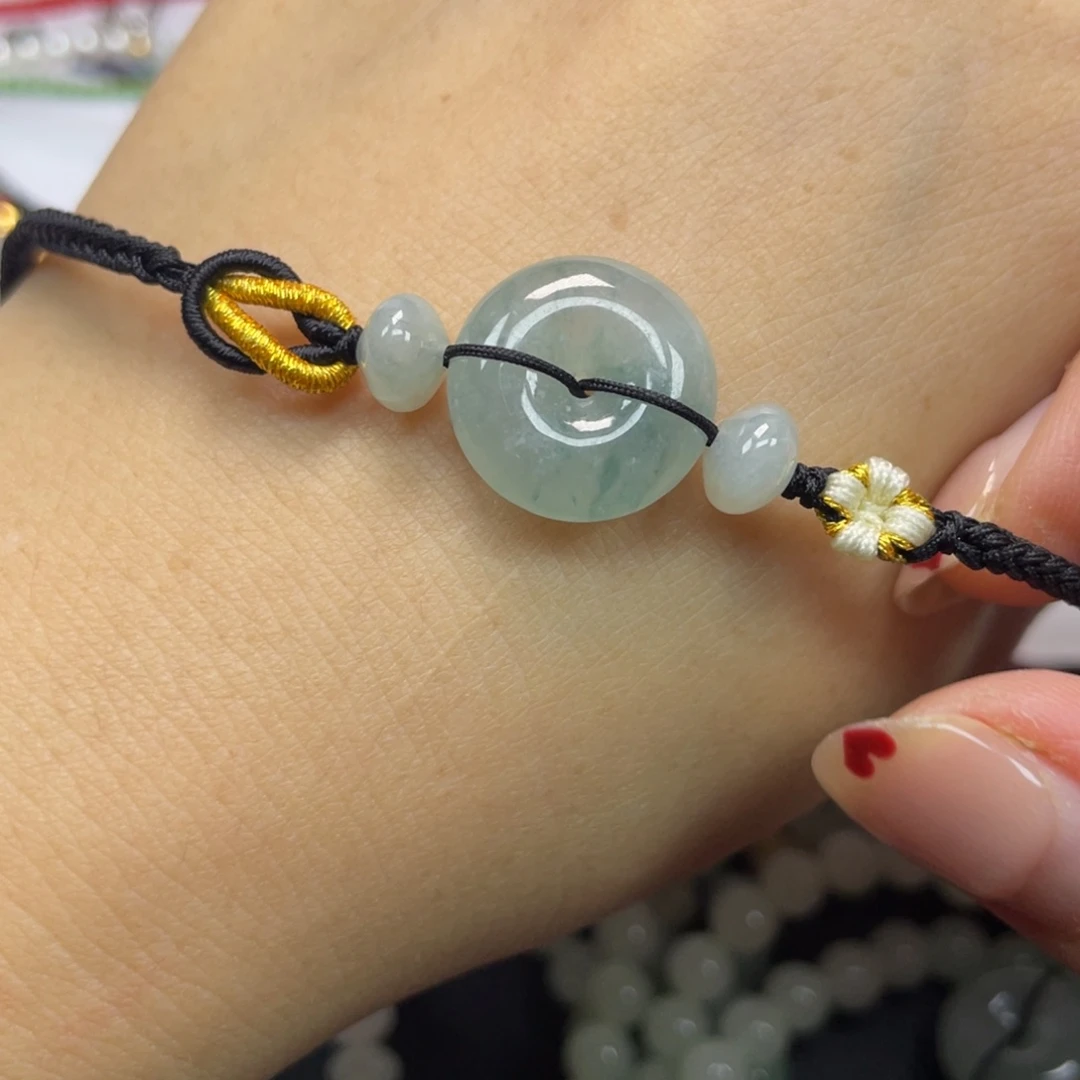 翡翠未镶嵌手绳89999999