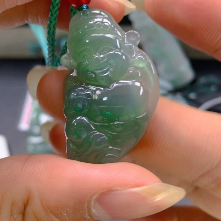 翡翠未镶嵌挂件翡翠