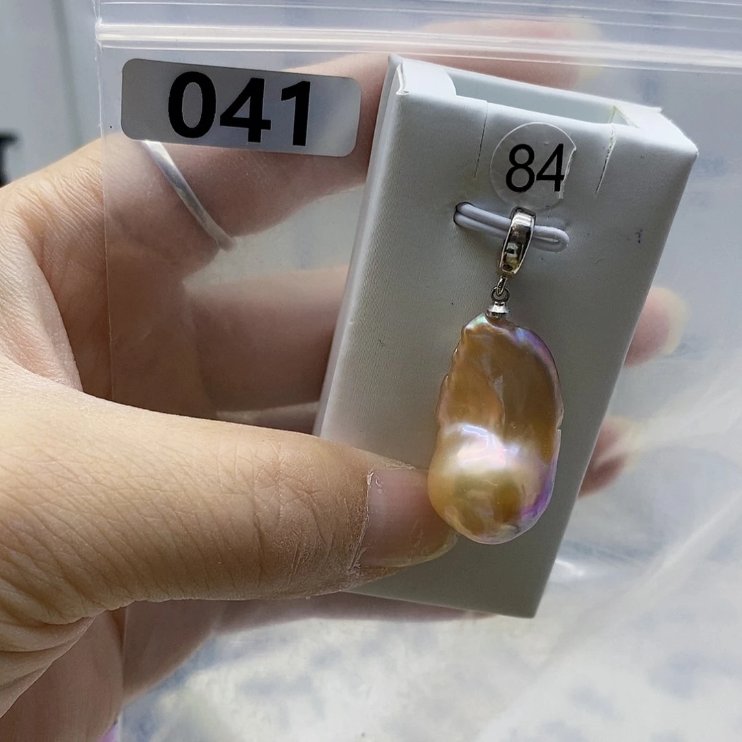 颈饰合金淡水珍珠