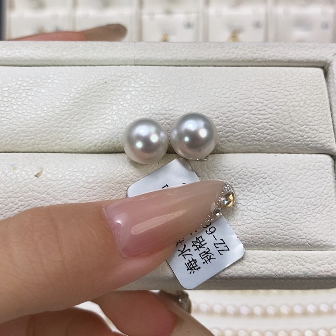 18K金镶嵌海水珍珠耳饰澳白10-11