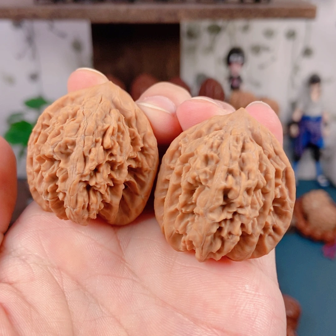 文玩核桃吊坠15¥¥盘龙虎头