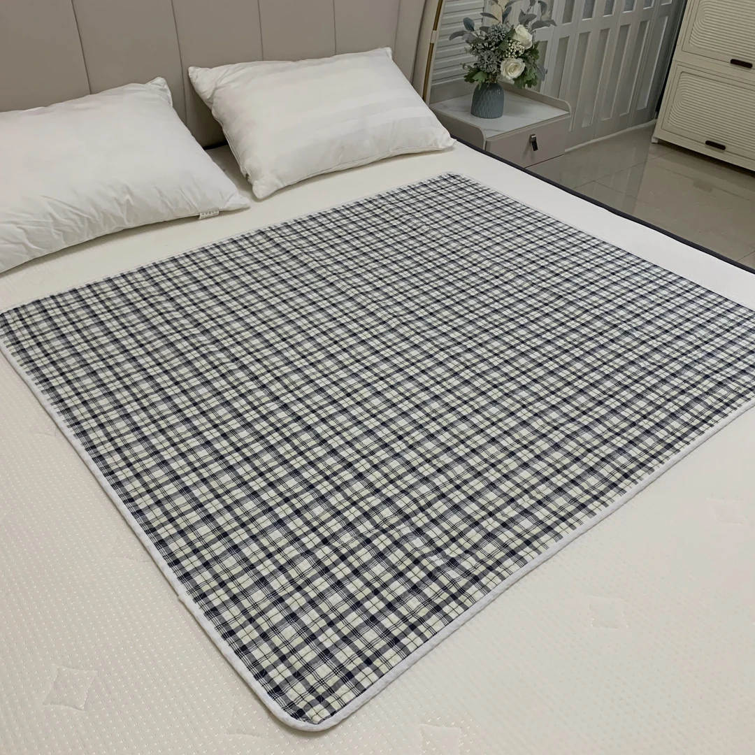 双面纯棉姨妈垫防滑床单吸汗吸油透气床垫绗缝床盖儿童床铺垫褥子