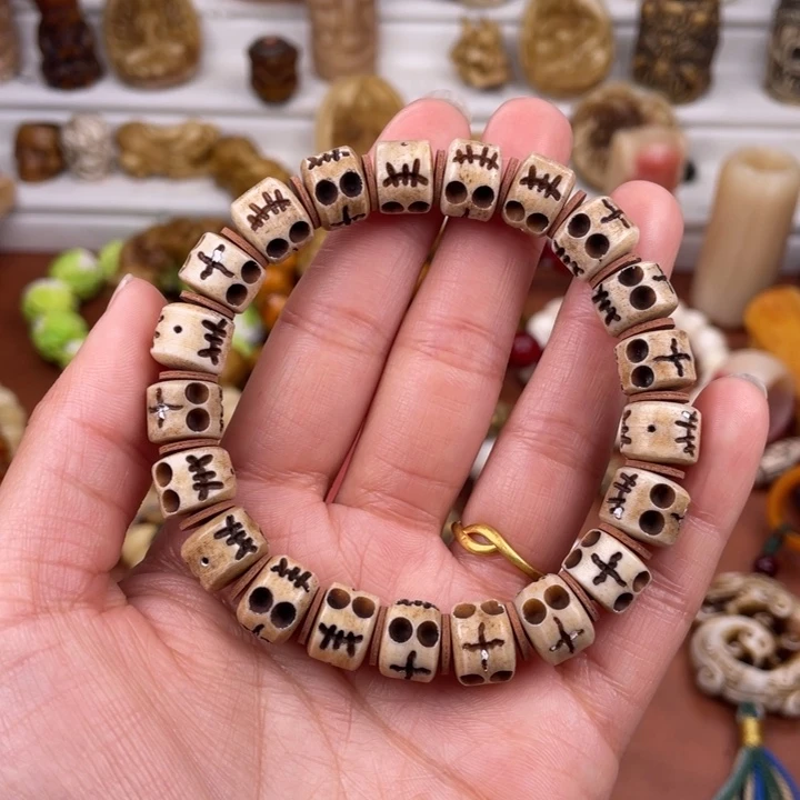 驼骨其他骆驼骨雕刻阿呆12