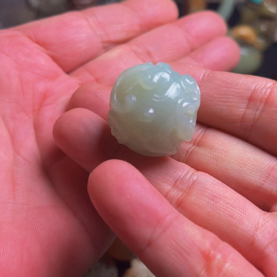 未镶嵌和田玉（白玉）挂件