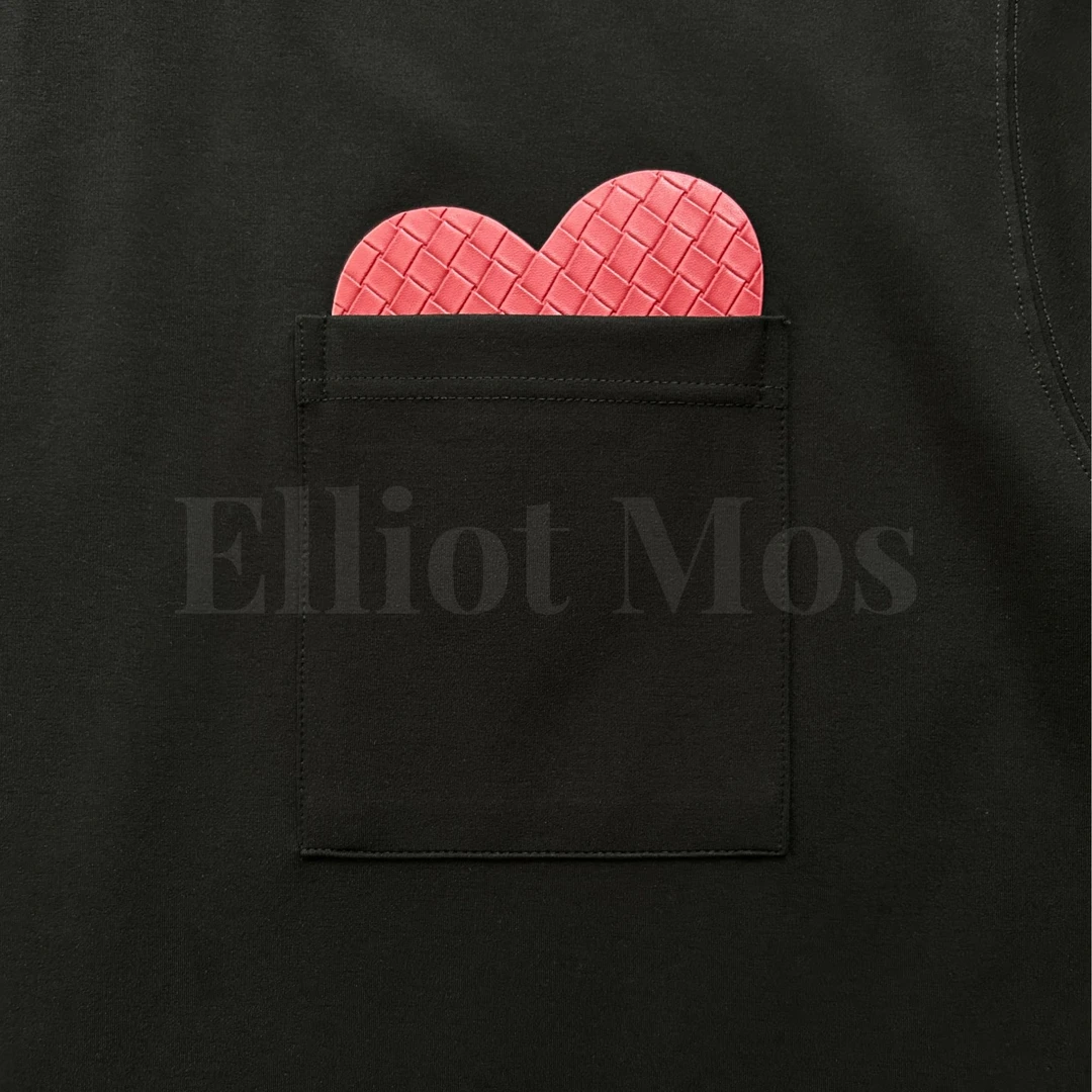 Elliot Mos极简风~Round neck T-Shirt 口袋爱心编织短袖T恤-1080