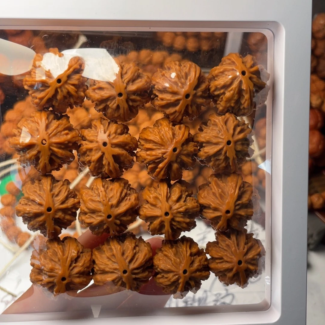 文玩核桃手串天花板手持