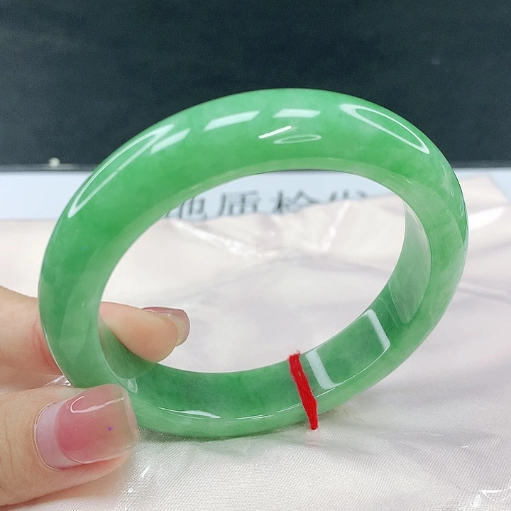 翡翠未镶嵌手镯圈55.5，15065