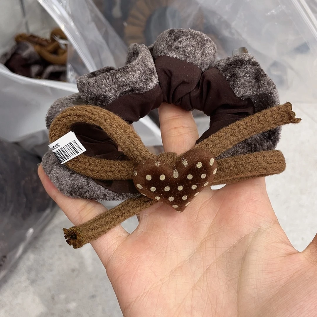 皮质非金属泡菜波点爱心面膜