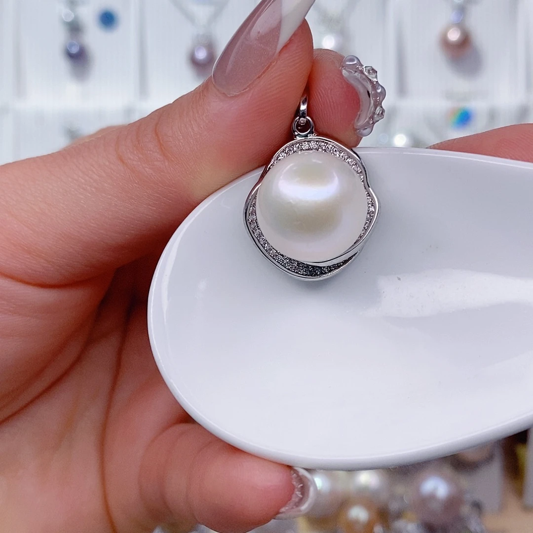 吊坠(赠链)未镶嵌淡水珍珠