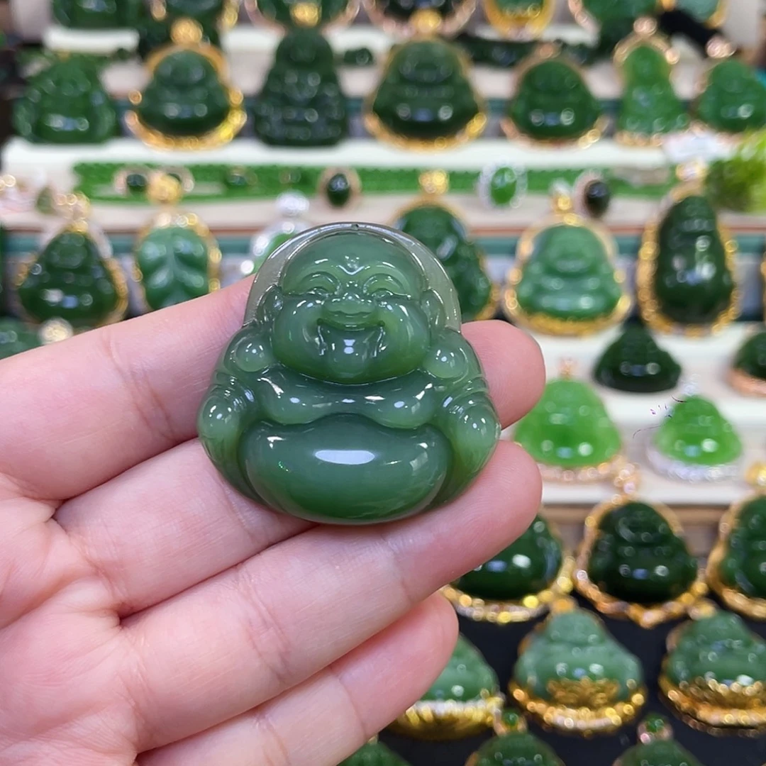 颈饰未镶嵌和田玉（碧玉）粉绿佛公40