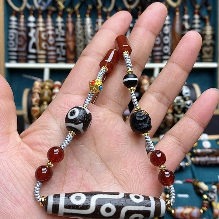 玛瑙/玉髓颈饰合金