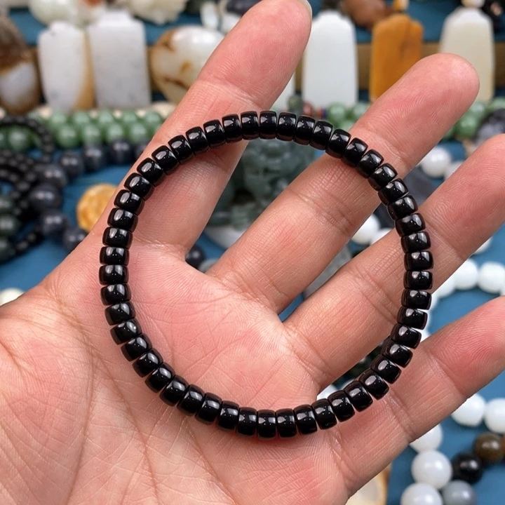 和田玉手链未镶嵌