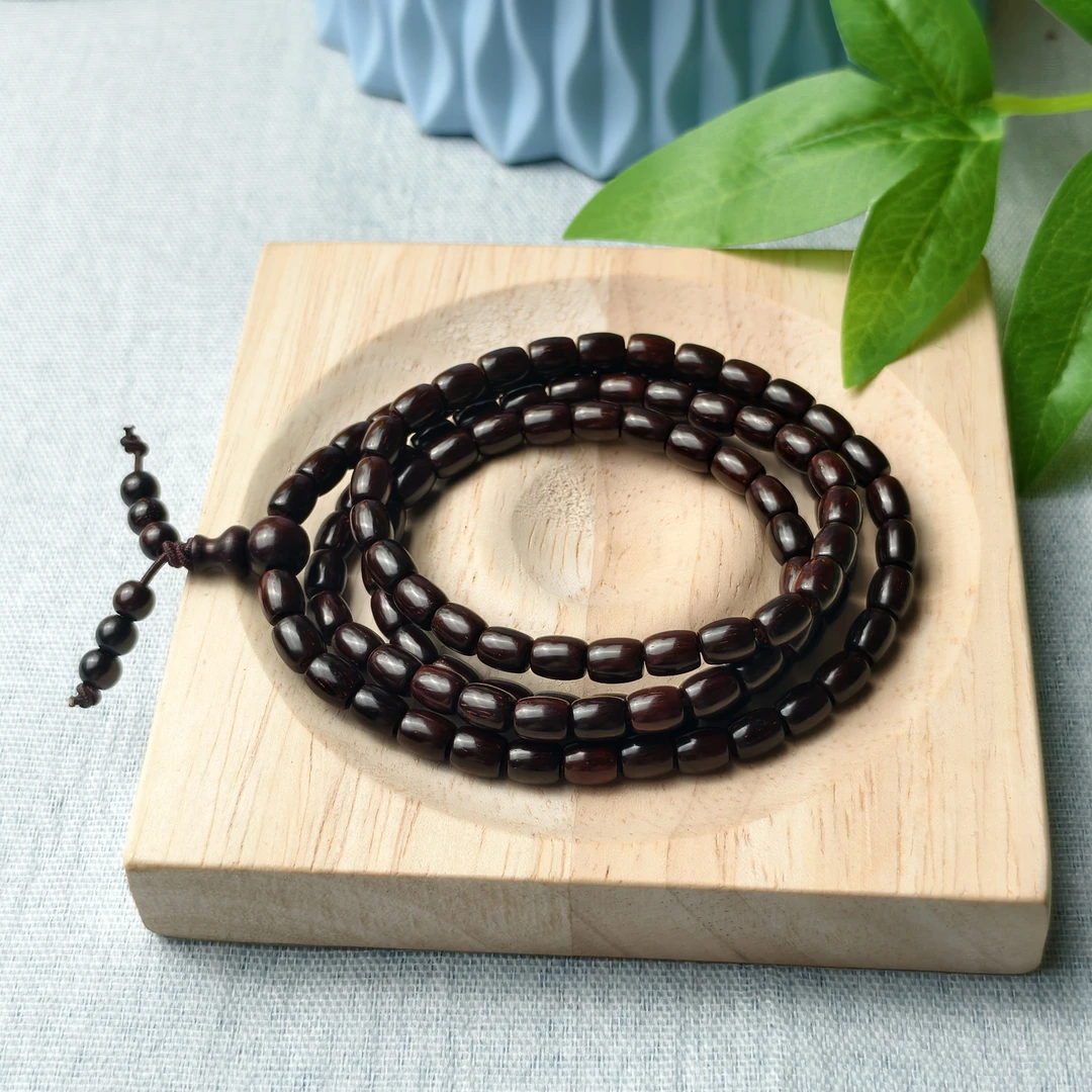 约5*6mm小叶紫檀鼓珠多圈手串