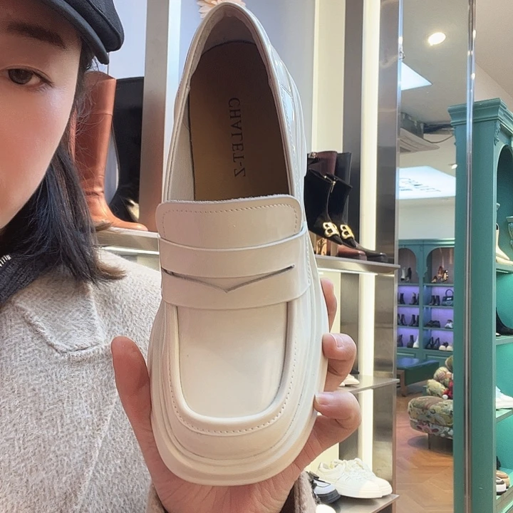 达***丹黄牛剖层皮革松糕鞋