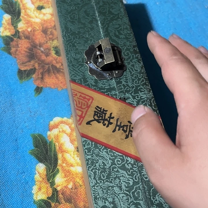 琉璃手工艺品老房子的货没有坏的