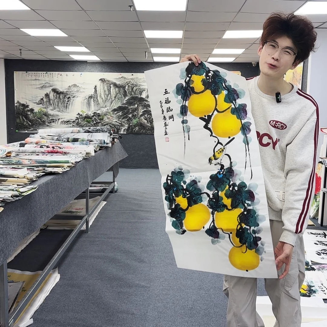 国画作品小姐姐放漏中