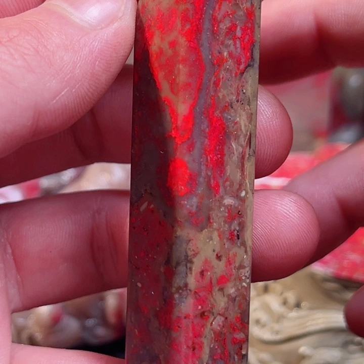 鸡血石昌化鸡血石