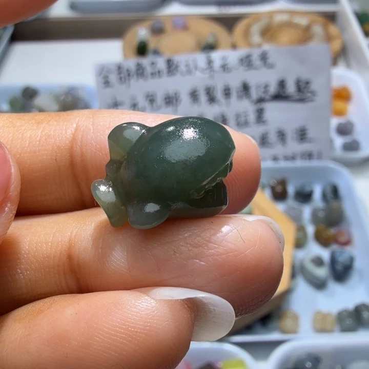 和田玉未镶嵌珠宝奇石