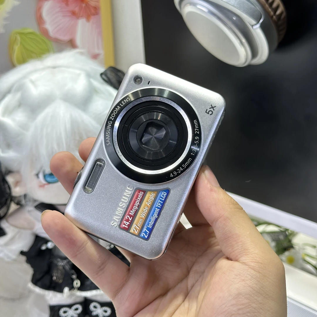9新 Samsung/三星 三星es75冷白皮柔焦1400万像素带配件适合新手