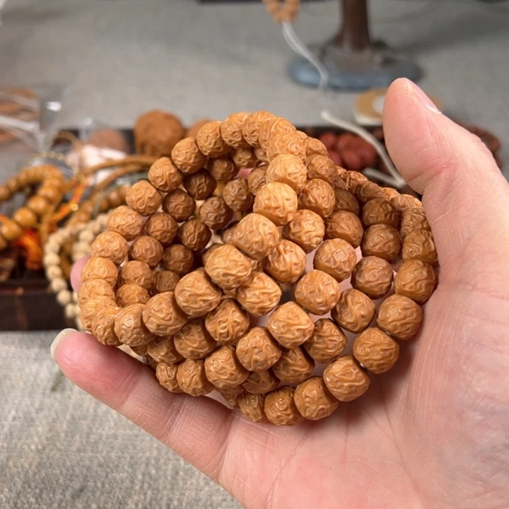 金刚菩提吊坠猴头胡须单圈