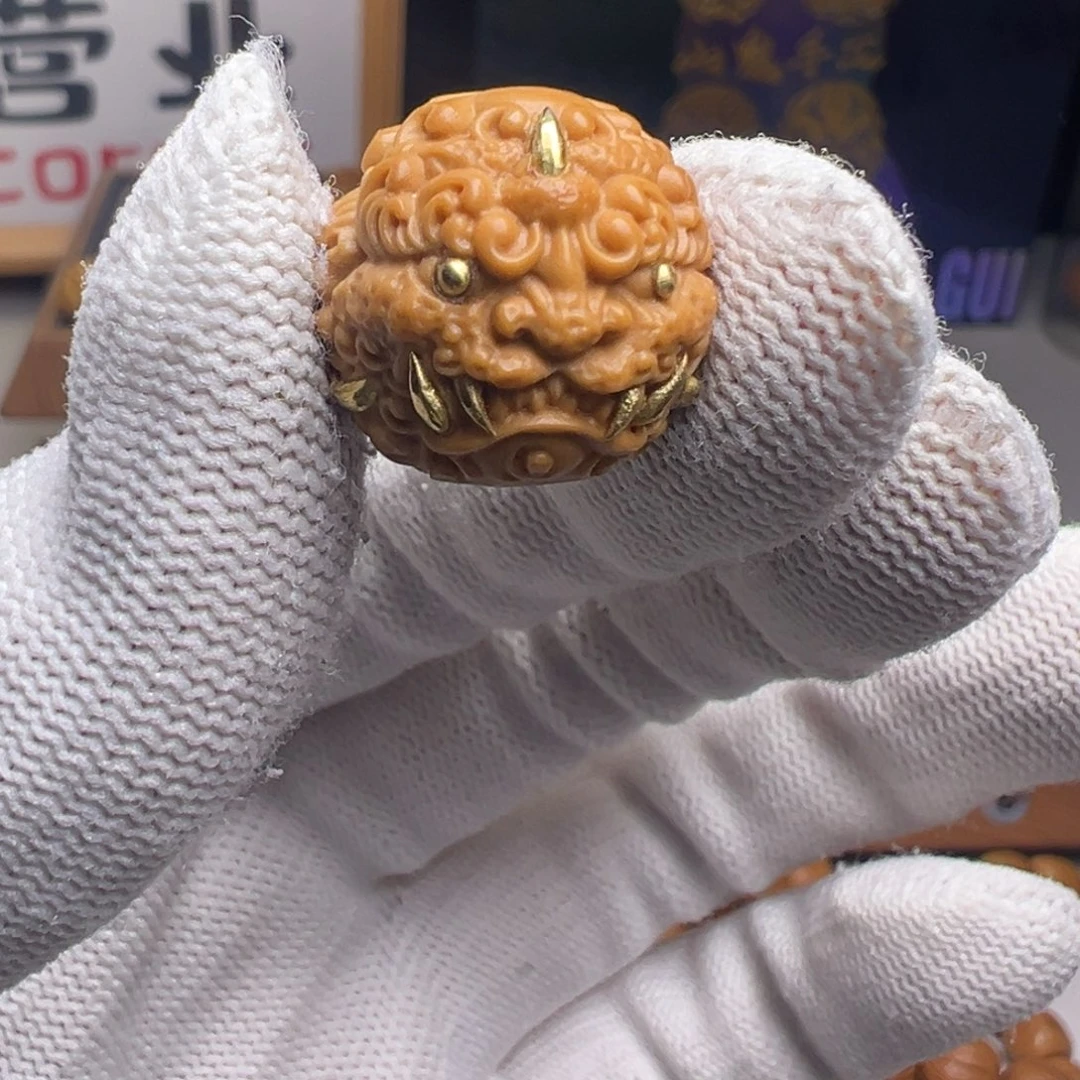 文玩核桃把件镶嵌款唐狮18左右尺寸全品有正常封口线