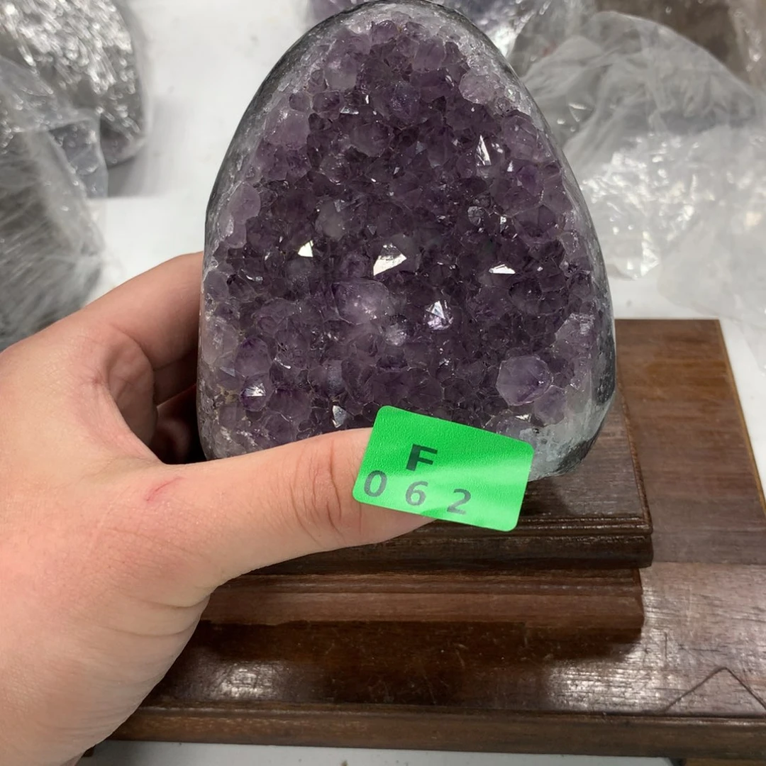 水晶大型摆件（非配饰）未镶嵌