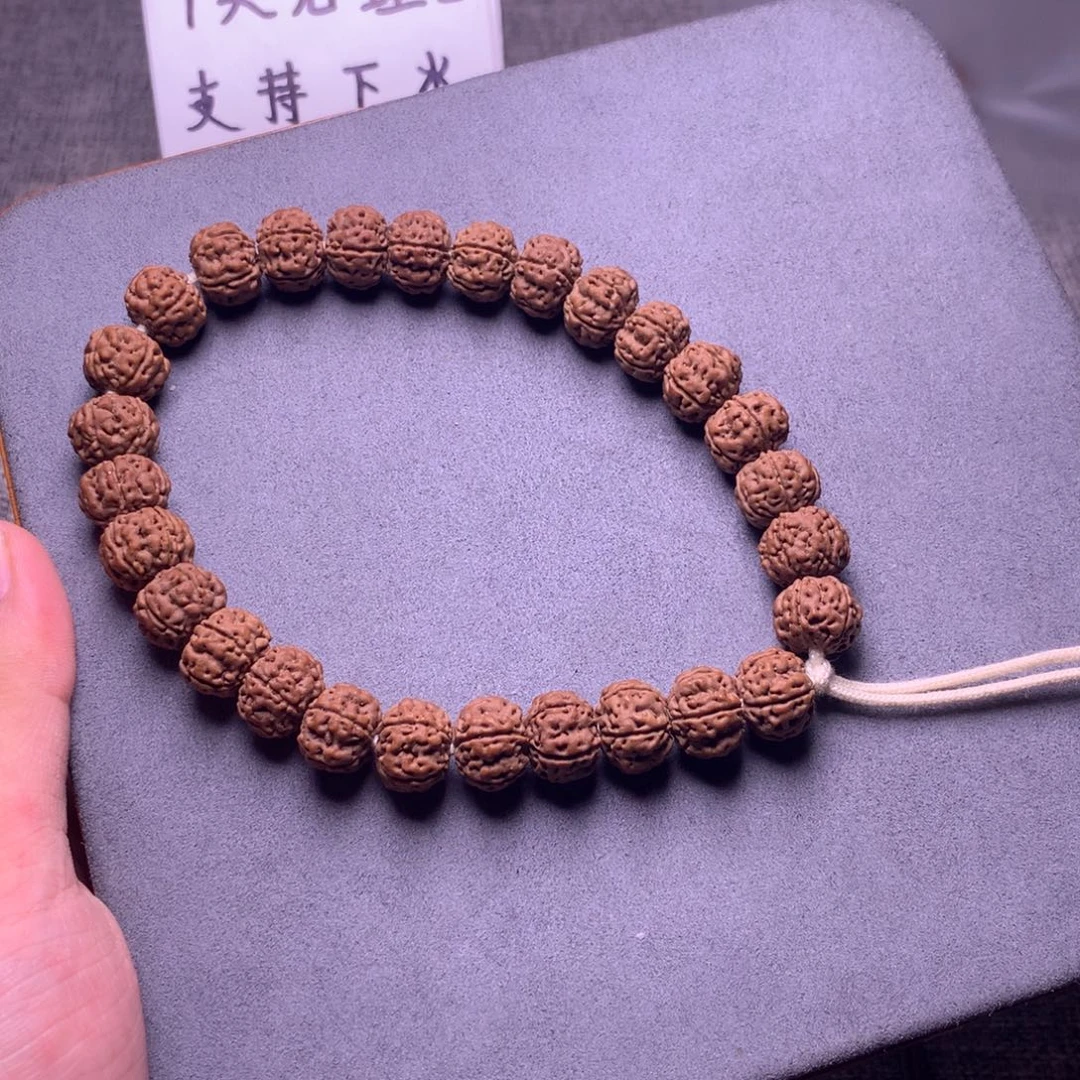 …***…吊坠金刚菩提老树王