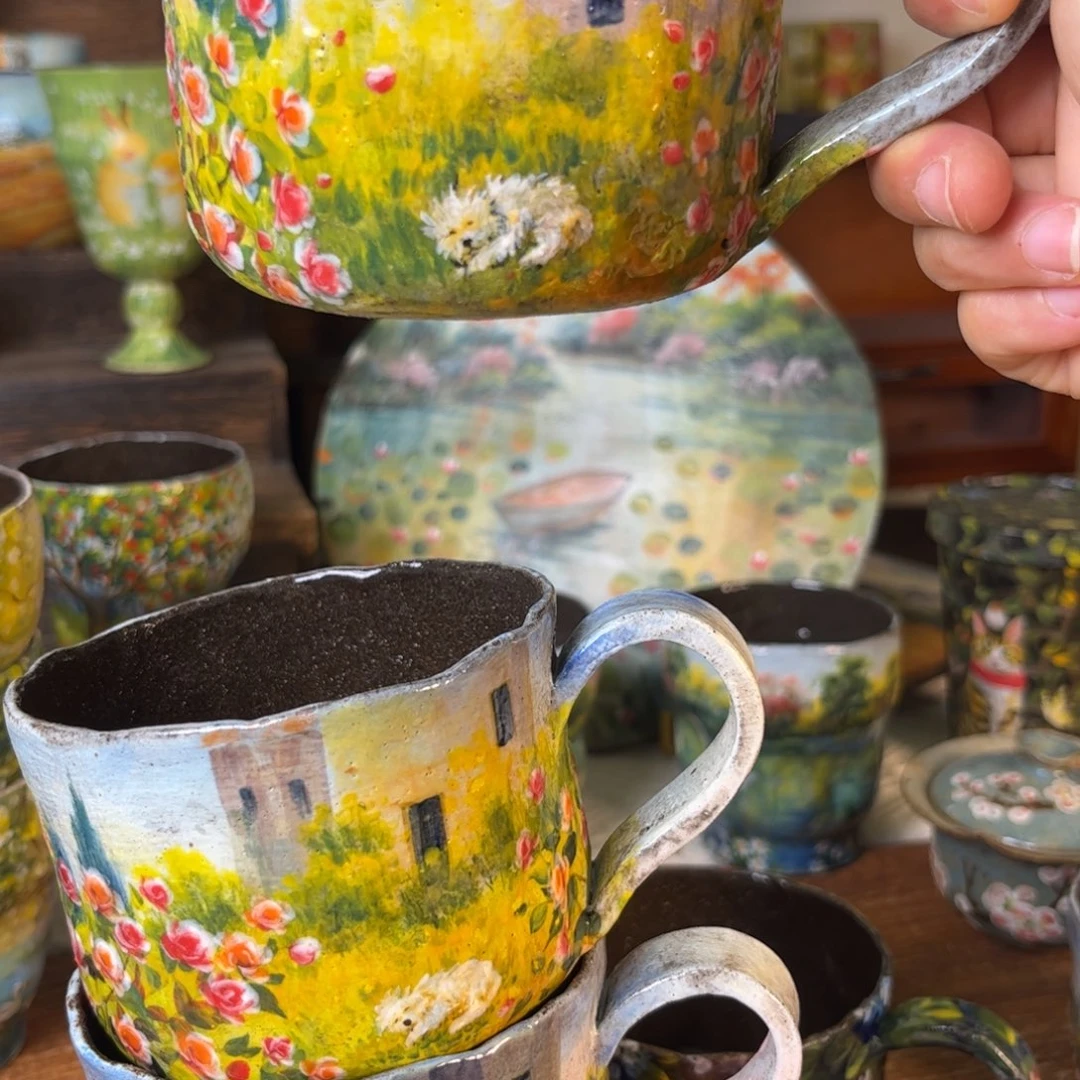 哆***藏釉下五彩斑斓色彩