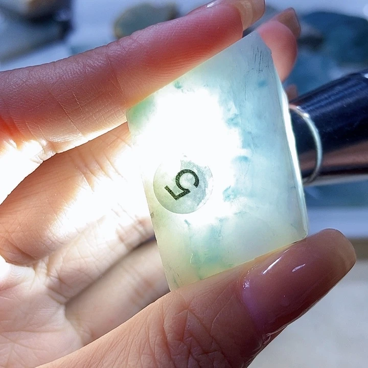 未镶嵌定制翡翠翡翠定制