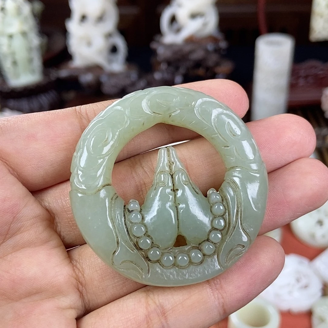 和田玉未镶嵌挂件