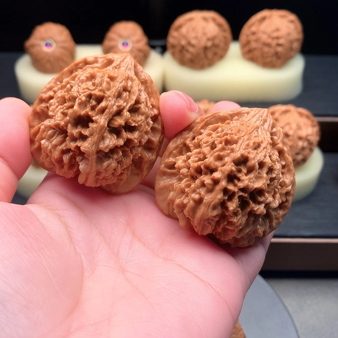 文玩核桃吊坠320号满天星44