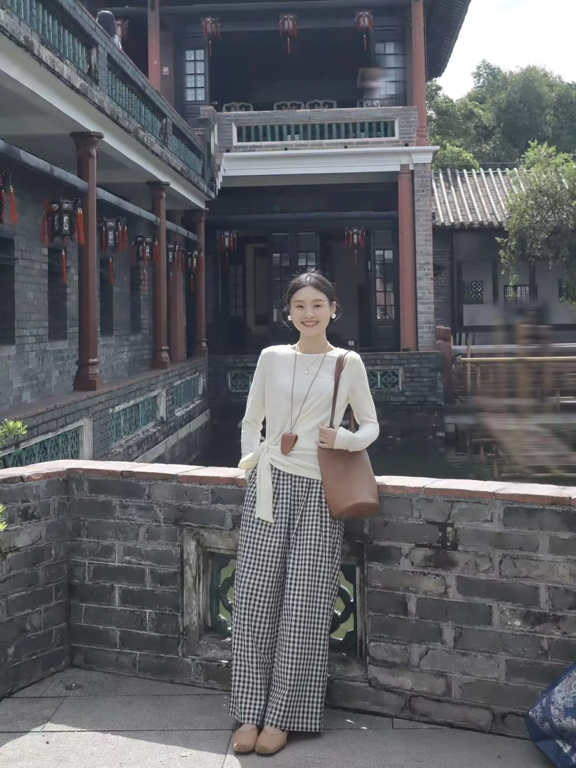 秋季时尚新款老钱风松弛感女装贵气显瘦设计感上衣休闲百搭裤子