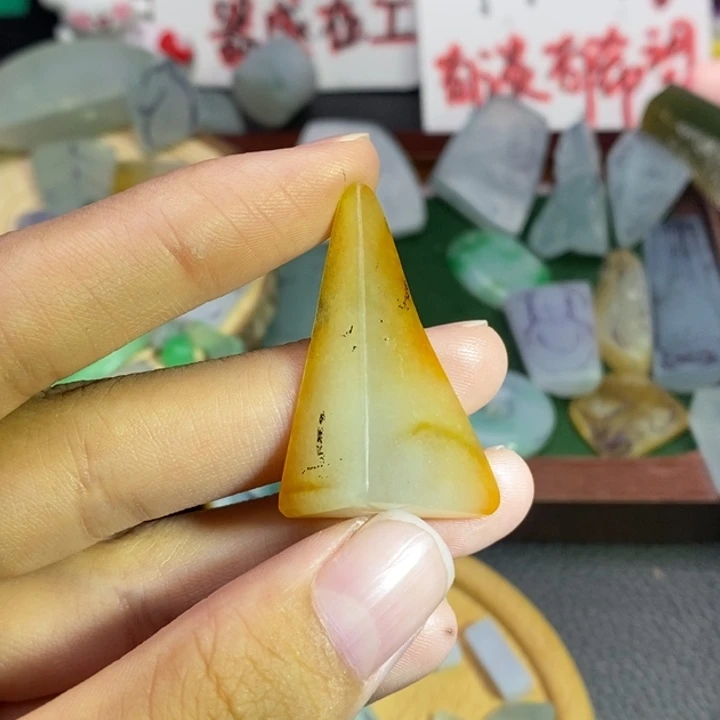 未镶嵌定制翡翠翡翠