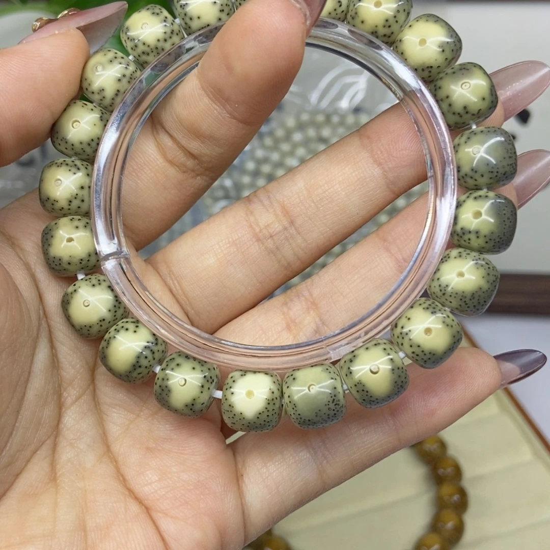 吊坠星月菩提用****7T3aaaaaaaa