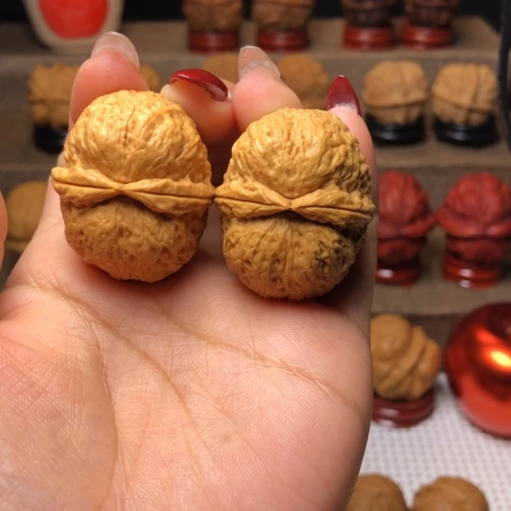 文玩核桃把件35玉面鹦鹉元宝