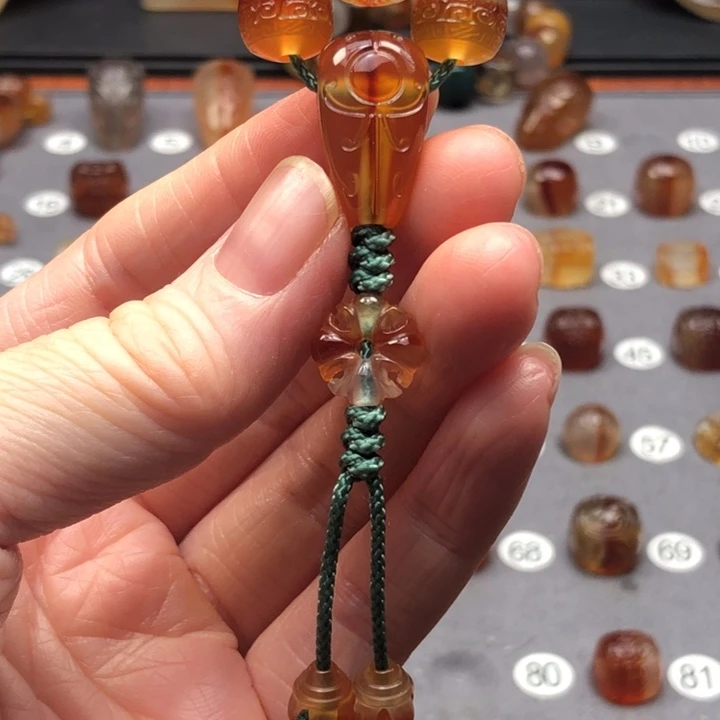 梦***人玛瑙/玉髓配饰未镶嵌