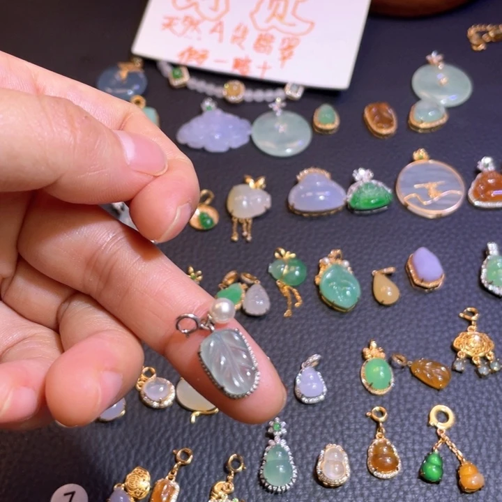 翡翠银S925镶嵌吊坠(不含链)天然翡翠