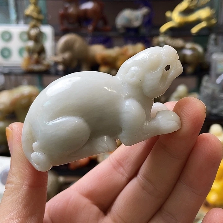 和田玉（糖玉）未镶嵌颈饰