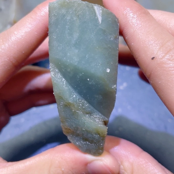 和田玉未镶嵌珠宝半成品