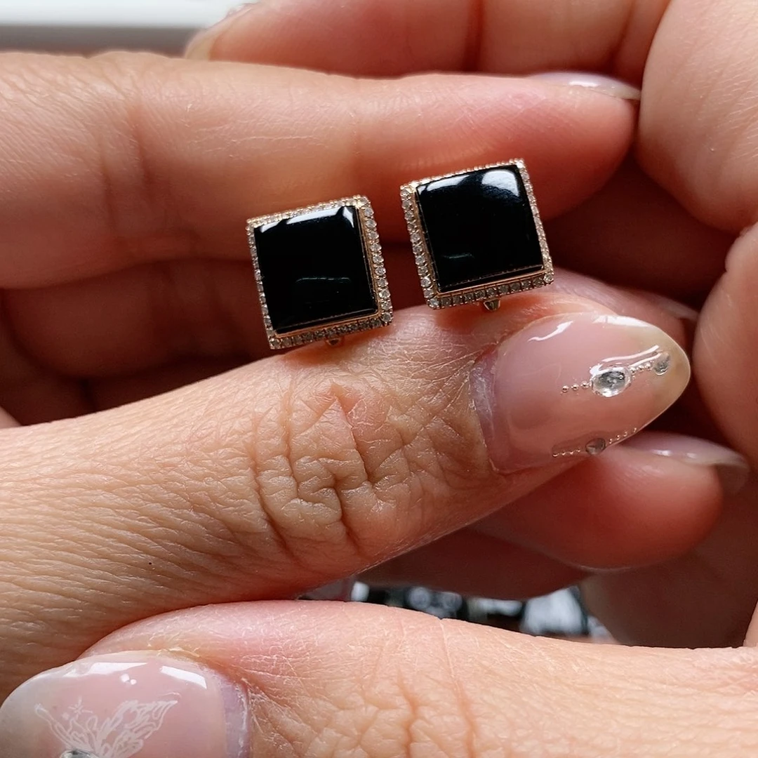 翡翠耳饰18K金镶嵌墨翠耳包