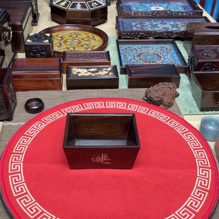 紫檀木类成套家具