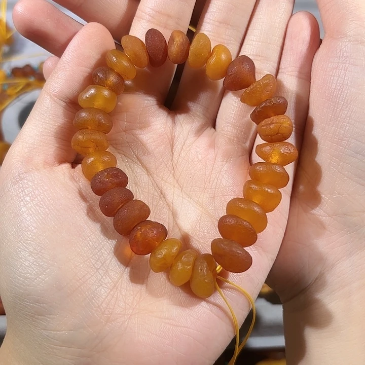 青***春琥珀未镶嵌手链蜜蜡海漂手串