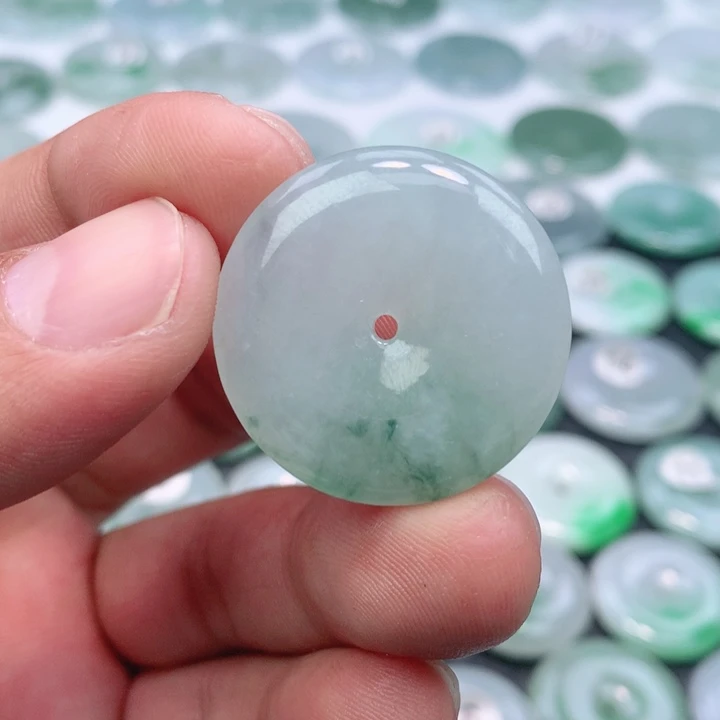 翡翠未镶嵌颈饰缅甸天然A货翡翠29-5.7