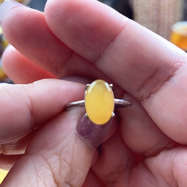 琥珀未镶嵌戒指戒指