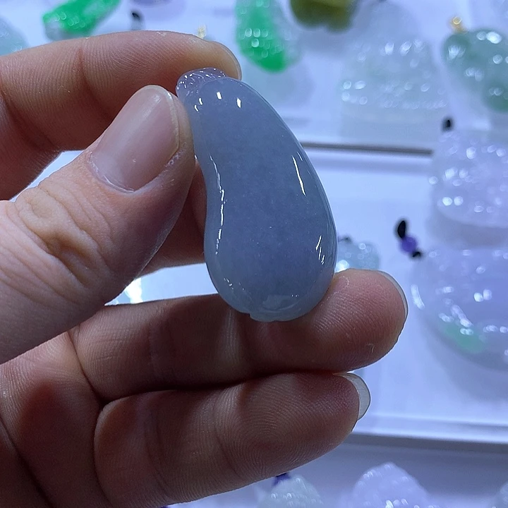 翡翠未镶嵌颈饰天然翡翠A货吊坠