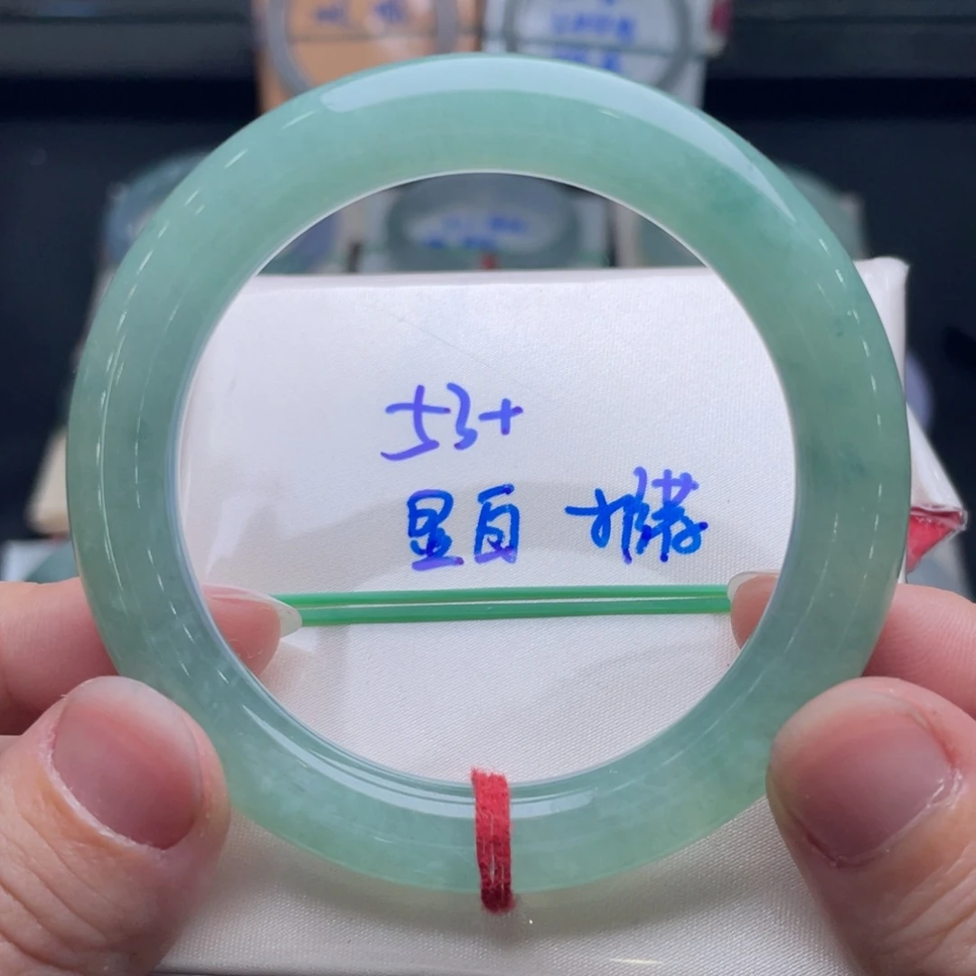翡翠未镶嵌手镯翡翠手镯12