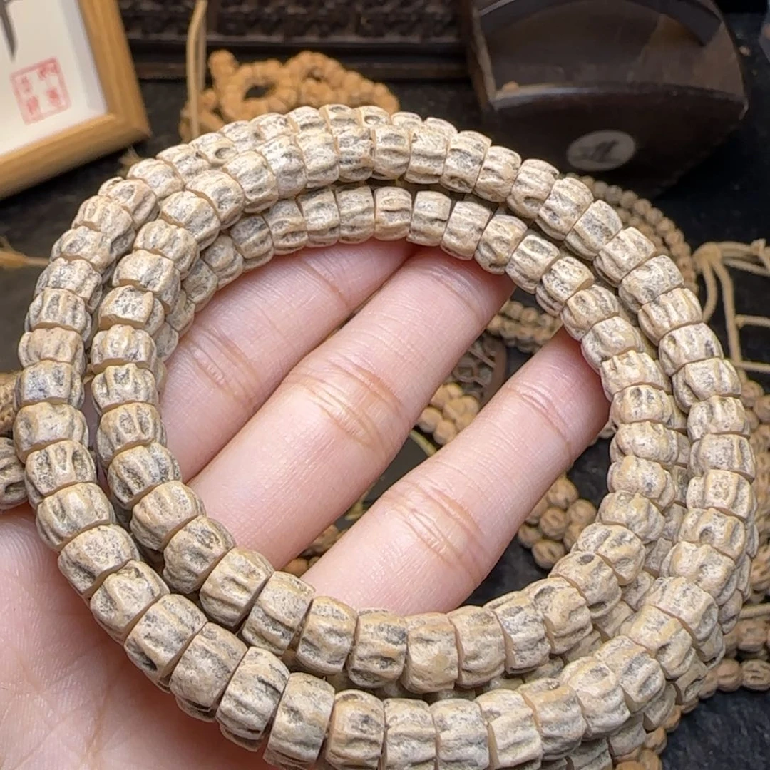 柏香籽/百香籽吊坠古**风